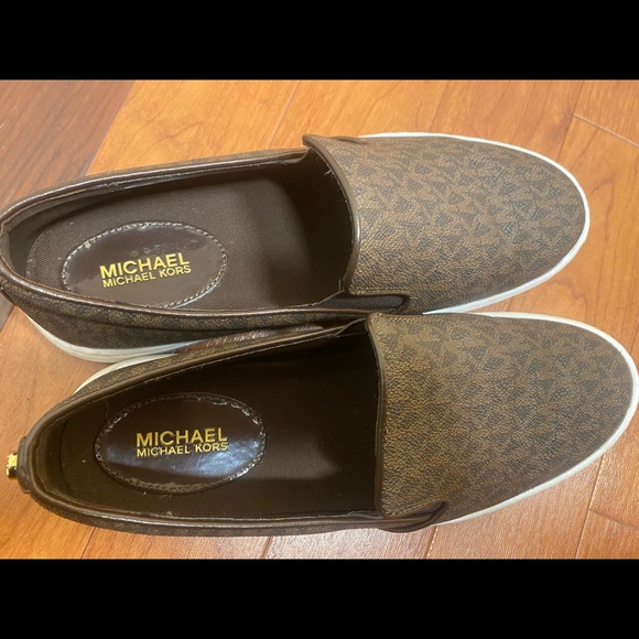 Michael Kors Slip Ons - Picture 2 of 3